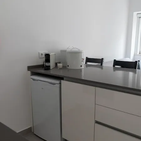 Appartamento Ajuda - *